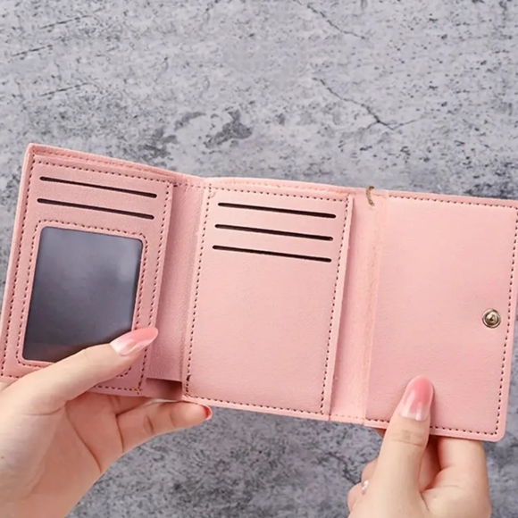 NWT Kitty Wallet - Picture 2 of 5